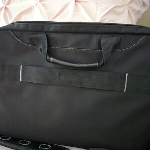 Targus lap top bag